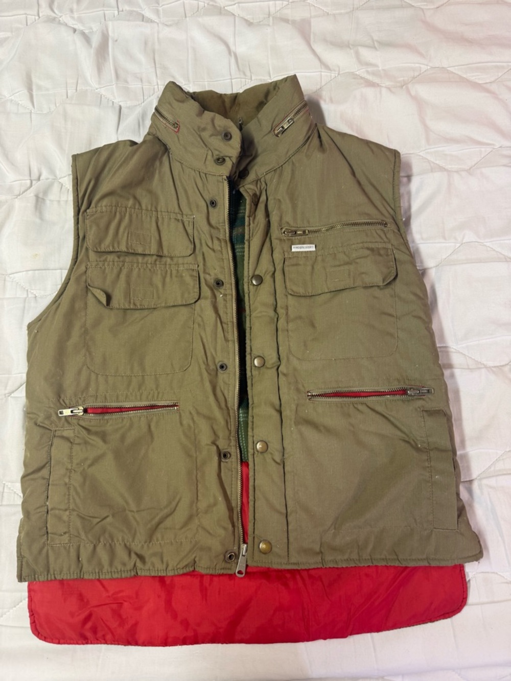 Men's M Olive Utility Vest with Red Contrast Lining